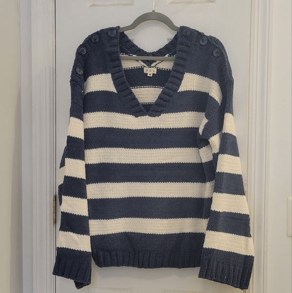 POL NWOT Striped Sweater Medium - Picture 2 of 8